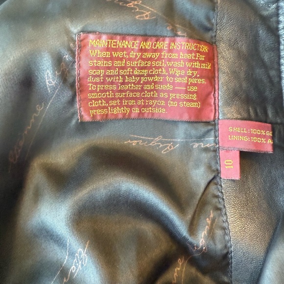 Etienne Aigner Black Leather Jacket Timeless Style - Picture 8 of 8